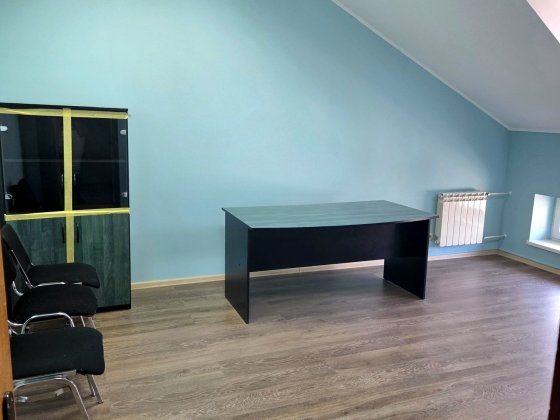 Офісне приміщення 20м2 вул.Каденюка(Чкалова), 24 Черновцы