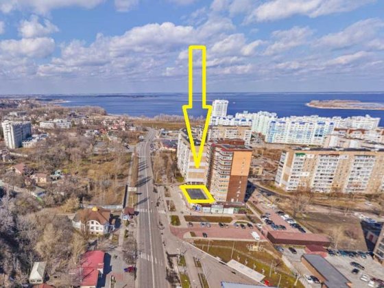 Оренда магазина 650 кв.м Митниця фасад з ремонтом Черкаси