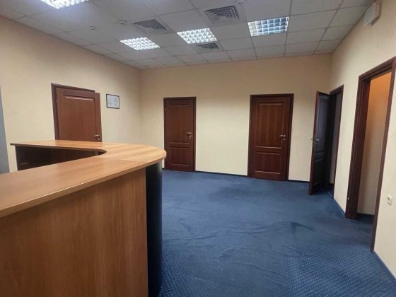 Офісний блок в БЦ, 10 кабінетів,  370 м.кв., генератор, Поділ, власник Київ