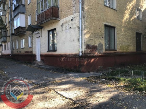 RLT V01 Оренда фасадного приміщення, вул. О. Довженка 96 Чернигов