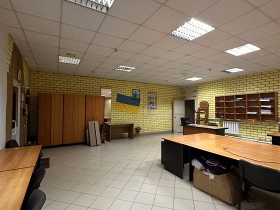 Офіси та складські приміщення Дніпровська Чернигов