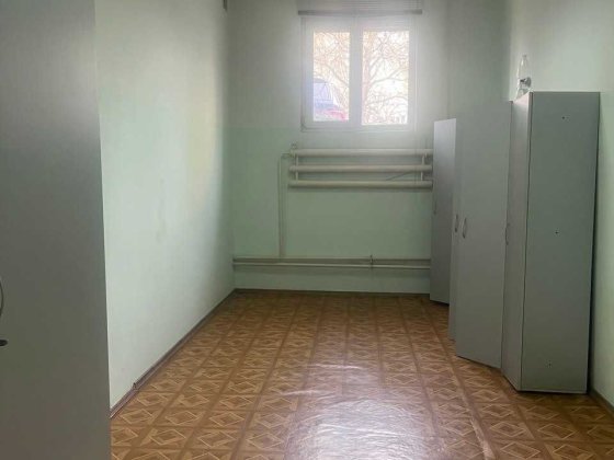 Здається в оренду цокольне приміщення 16 м2 на пр. Юності Вінниця