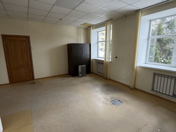 Офисное помещение под аренду 135 кв.м Дніпро