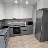 Продаж 3-к квартири вул. Івана Виговського 10с Киев