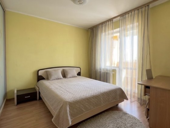 Продаж 2-кімнатної квартири, Святошинський район, вул. Курбаса, 17 Київ