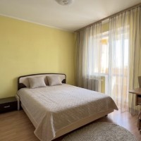 Продаж 2-кімнатної квартири, Святошинський район, вул. Курбаса, 17 Киев