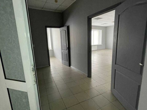 Сдам помещение 73м² под офис или услуги на Боброва, Майдан Озёрный Дніпро