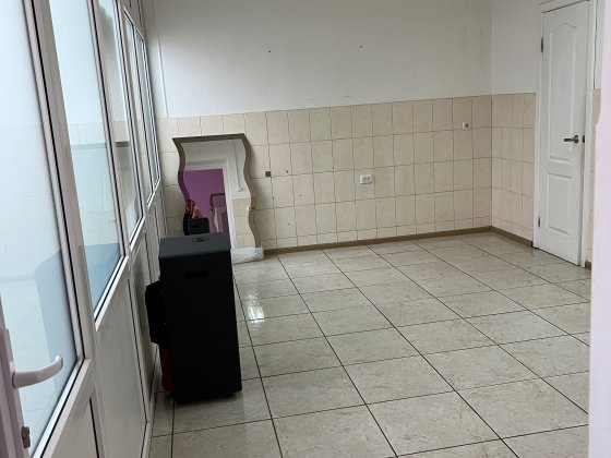 Оренда кімнати (місця )в діючій перукарні в ПЗР. Черкассы