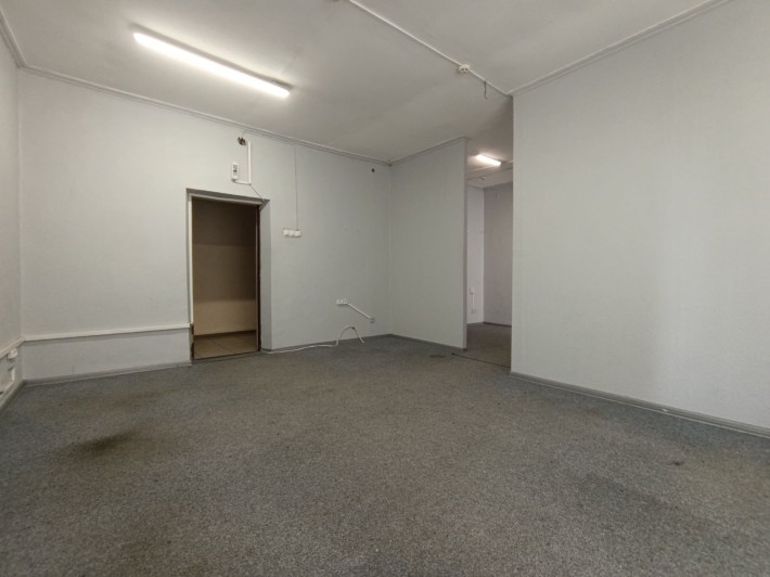Без комісії | 1й поверх | 37 м² | Шулявка, Гарматна, Вацвала Гавела - фото 1