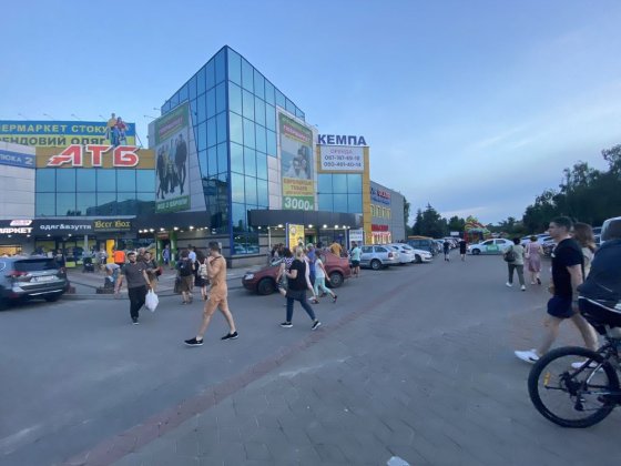 Набережна, Фонтан 1-й поверх, 250 м.кв.