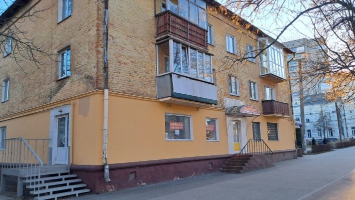 Оренда для магазину, офісу, (300грнм2) в центрі біля Центральн - фото 1