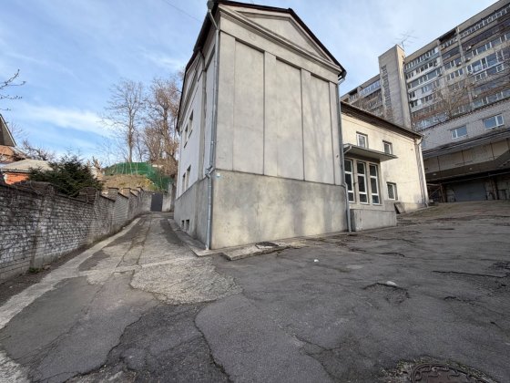 Аренда здания в центре Дніпро