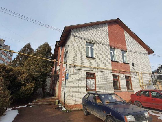 Оренда двоповерхової будівлі під будь-який вид діяльності Чернигов