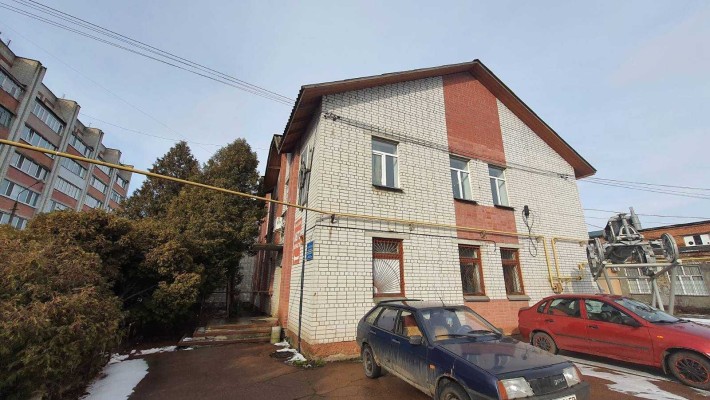 Оренда двоповерхової будівлі під будь-який вид діяльності - фото 1