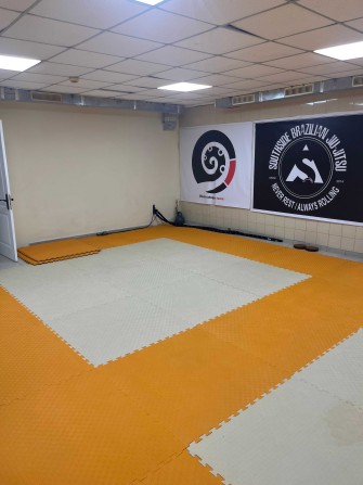 Оренда спортзалу, цокольний поверх, 180 м.кв., р-н Вишенька. - фото 1
