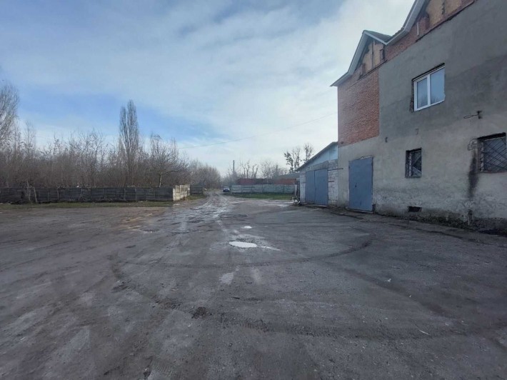 (5) Здається спеціальне приміщення на вул. Батозька 6470 - фото 1
