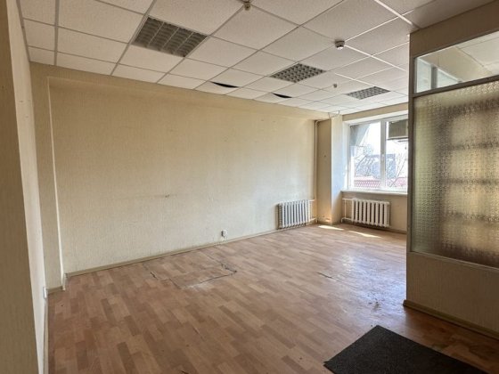 Оренда офісно приміщення Хрещатик 195 Черкаси