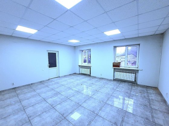 Палац Піонерів. Новий ремонт. 2 пов. Площа  S= 180 m2 Вінниця