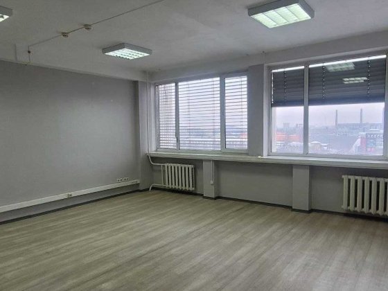 Офіс 38 кв.м. м.Чернігівська 3 хвилини пішки Київ
