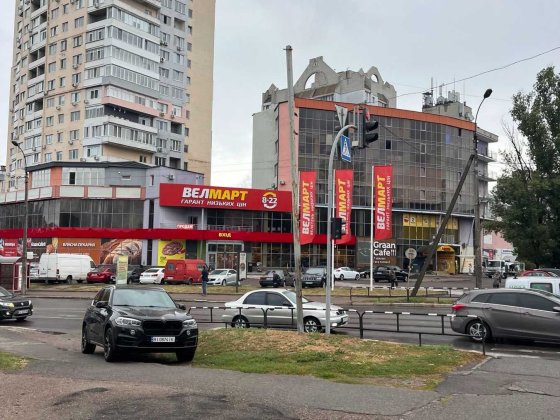 Оренда великого МАФу по вул. Припортова Черкаси