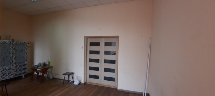 Вишенька.Оренда.Локація супер. Площа S = 36 m2. Дві кімнати. - фото 1