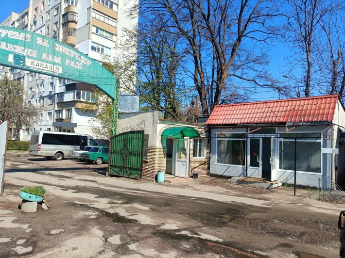 Адам в аренду магазин на вході база Бакалія - фото 1