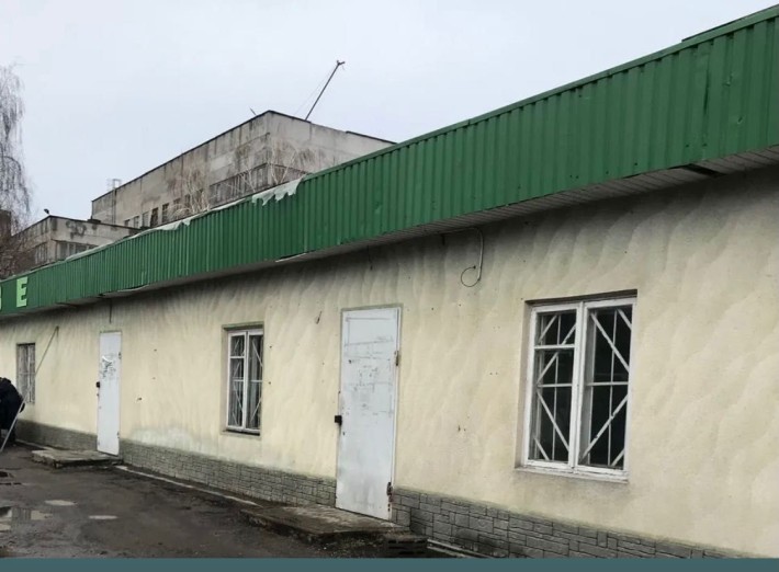 Здам в оренду приміщення  60 м.кВ , 14:5м  з навісом. - фото 1