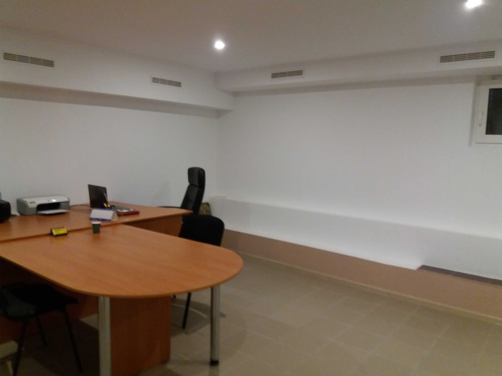Помещение 24 кв. м/офис/услуги, в центре, Соборный 232 - фото 1
