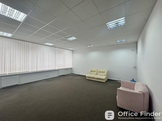 Оренда офісу 55 м² у БЦ «Хвиля» — 5 хвилин до метро «Печерська»