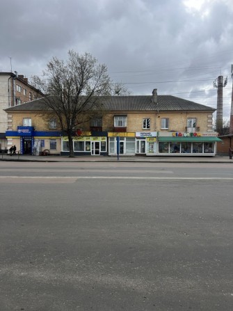 Оренда комерційного фасадного приміщення навпроти Автовокзалу - фото 1