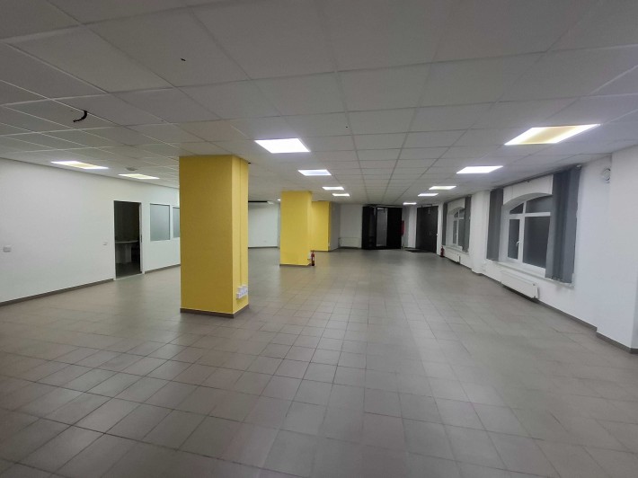 Оренда приміщення по вул. О. Дашковича, центр міста — 350 грн/м² - фото 1