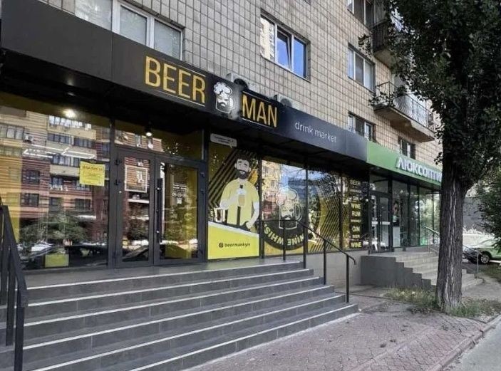 Оренда. Фасад. 50 кв.м. Соломенська 16 - фото 1