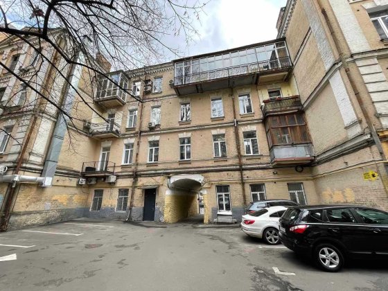 Оренда нежилого приміщення район Львівської площи Київ