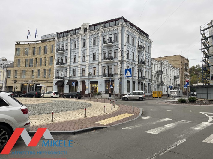 Без% Офіс 341м2 вул. Фролівська 1\6 Поділ м. Контрактова площа - фото 1