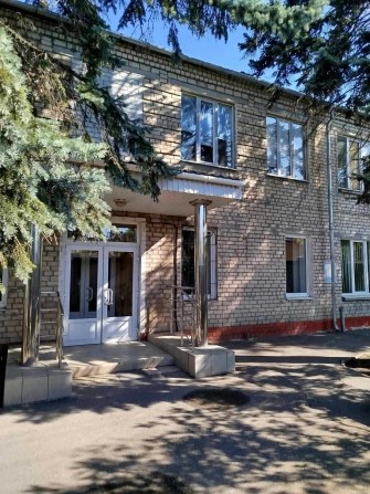 Офісне приміщення (будівля) з окремою територією в Шевченківському районі міста - фото 1