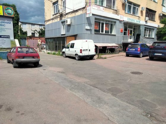 Здам в оренду цокольне приміщення під офіс, магазин, район Глобала Житомир