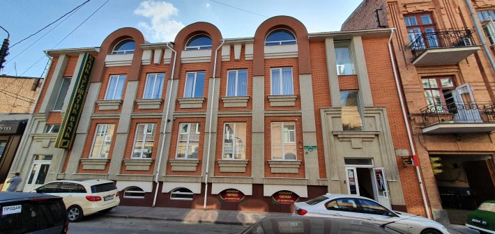 Оренда офісу 8 та 16 м2. Центр, вул. Чміленка. Власник - фото 1