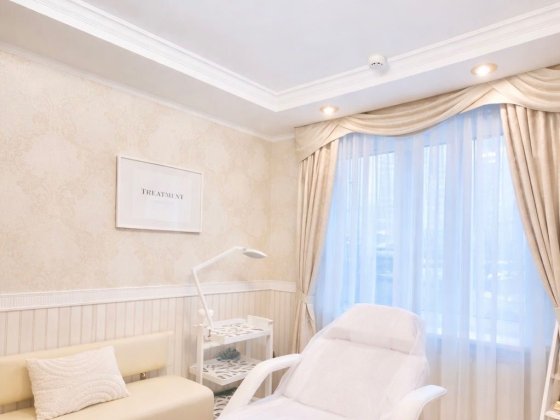Аренда кабінет косметолога Осокорки на 3 приміщення 60 м River Moll Київ
