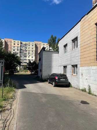 Оренда нежитлового приміщення за адресою:вул. Драйзера Теодора 16 літВ - фото 1