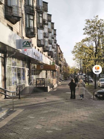Оренда! Фасадне приміщення Дарницька площа 85м2 - фото 1