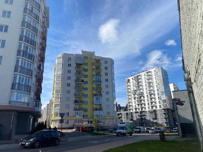 Оренда складу 650м2 вул. Залізнична, КВАЗІ КІЛЬЦЕ - фото 1