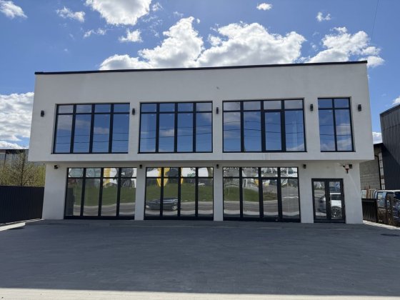 Оренда офісу/будівлі 260м2 у Львові вулиця Зелена Львів