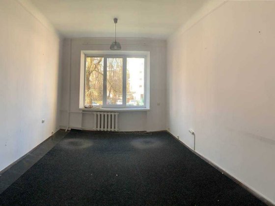 Приміщення під офіс або послуги 18,5 кв.м Львів, вул. Тершаковців, 2а Львів