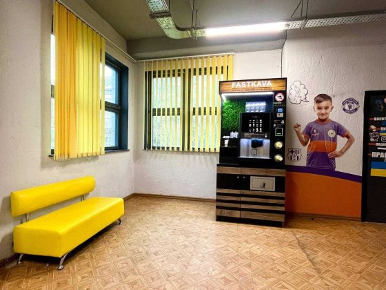 СУПЕР ВАРТІСТЬ! Теремки. Приміщення 45 м2 під шоу-рум, майстерню