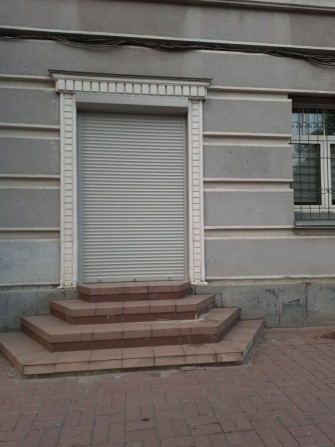Пропонується в оренду фасадне приміщення, метро Арсенальна - фото 1