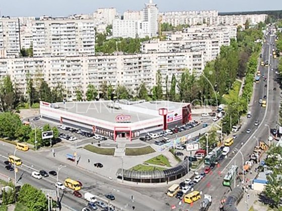 Оренда без комісії торгових площ в ТЦ "Орнамент" Київ