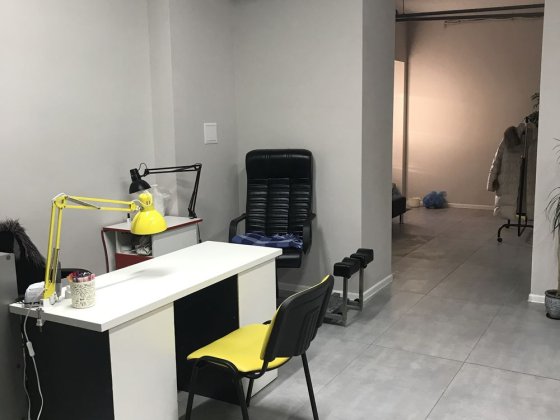 Аренда рабочих мест для мастера маникюра, бровиста и лешмейкера Дніпро