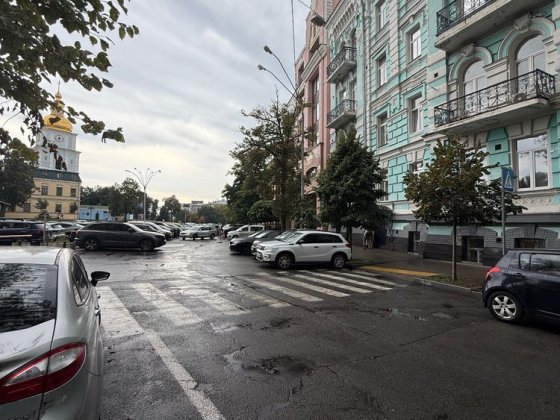 Оренда Приміщення 67.5м2,  ЦЕНТР  КИЄВА, під Комерційну діяльність під Офіс , Під Бізнес Київ