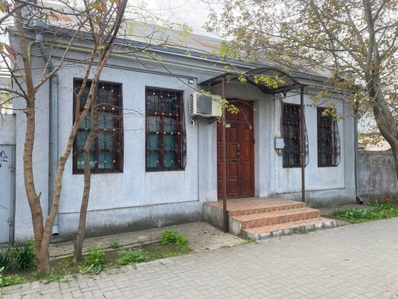 Аренда фасадного помещения Чкалова /Садовая  70м 12000грн Николаев