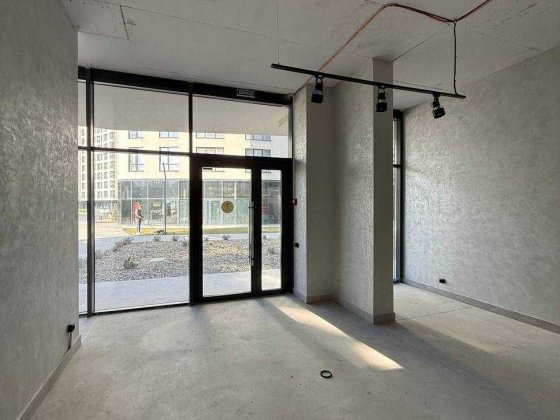 Оренда комерційного приміщення 55 м² в ЖК Parus City I Фасад Львов